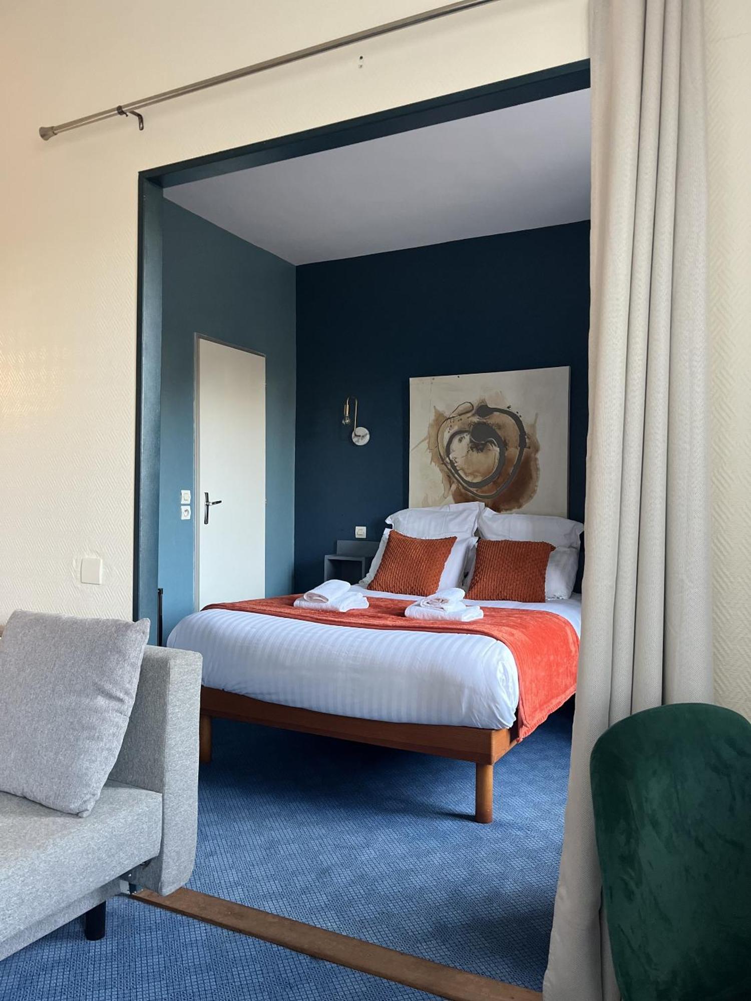 Hotel Des Pins Jullouville-les-Pins Ruang foto